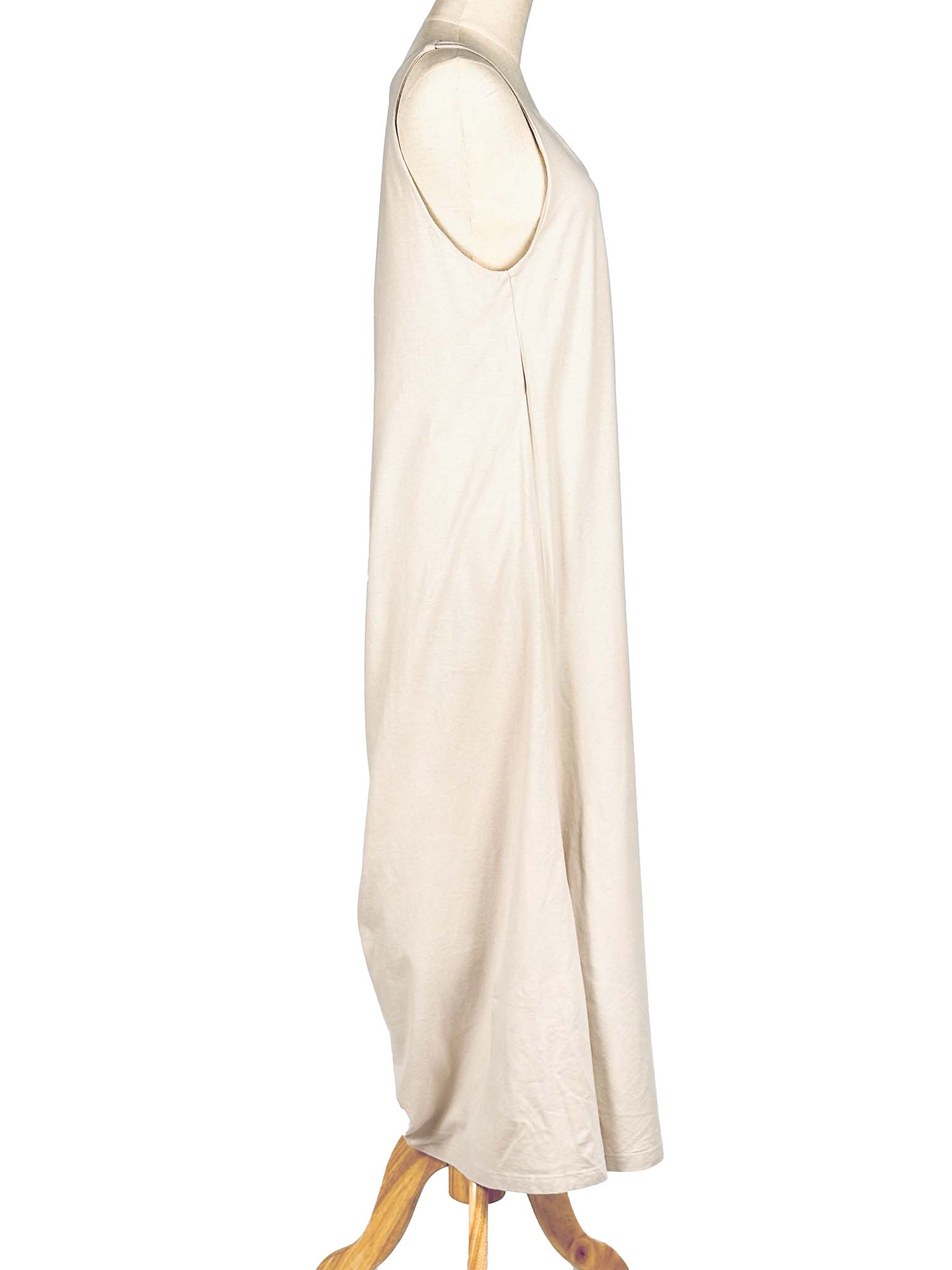 White dress on a mannequin against a white background