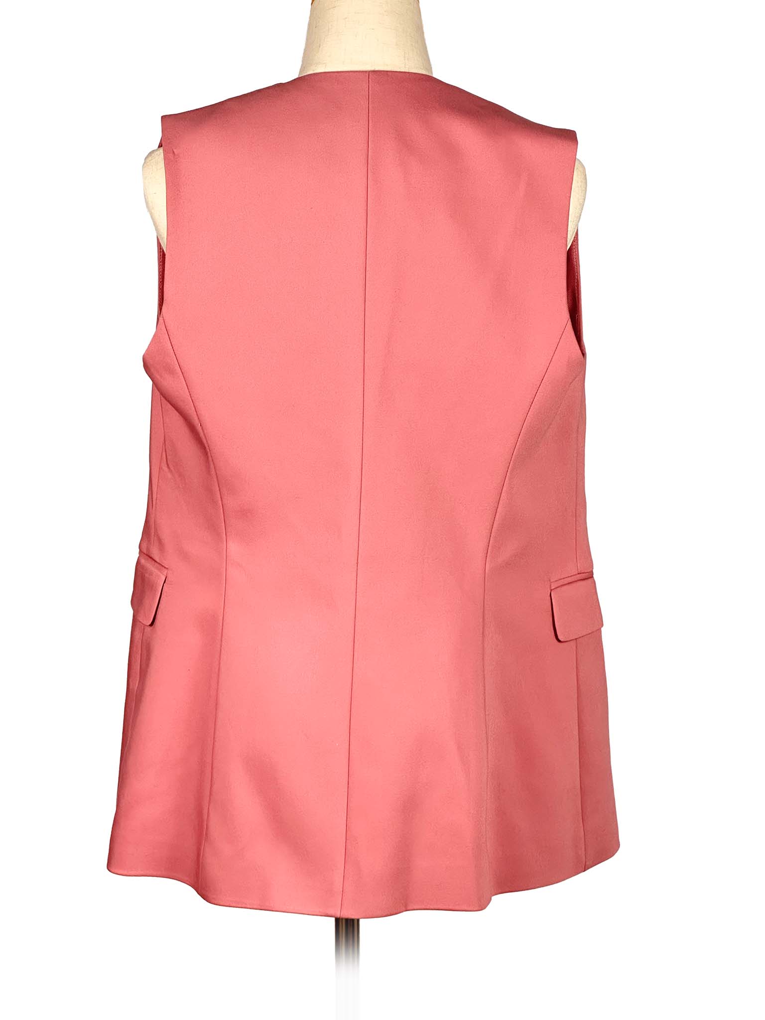 Zara sleeveless pink vest on a mannequin against a white background