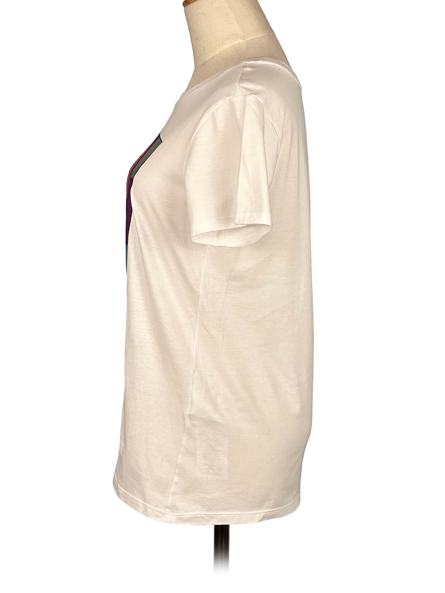 White Armani Exchange t-shirt on a mannequin against a white background