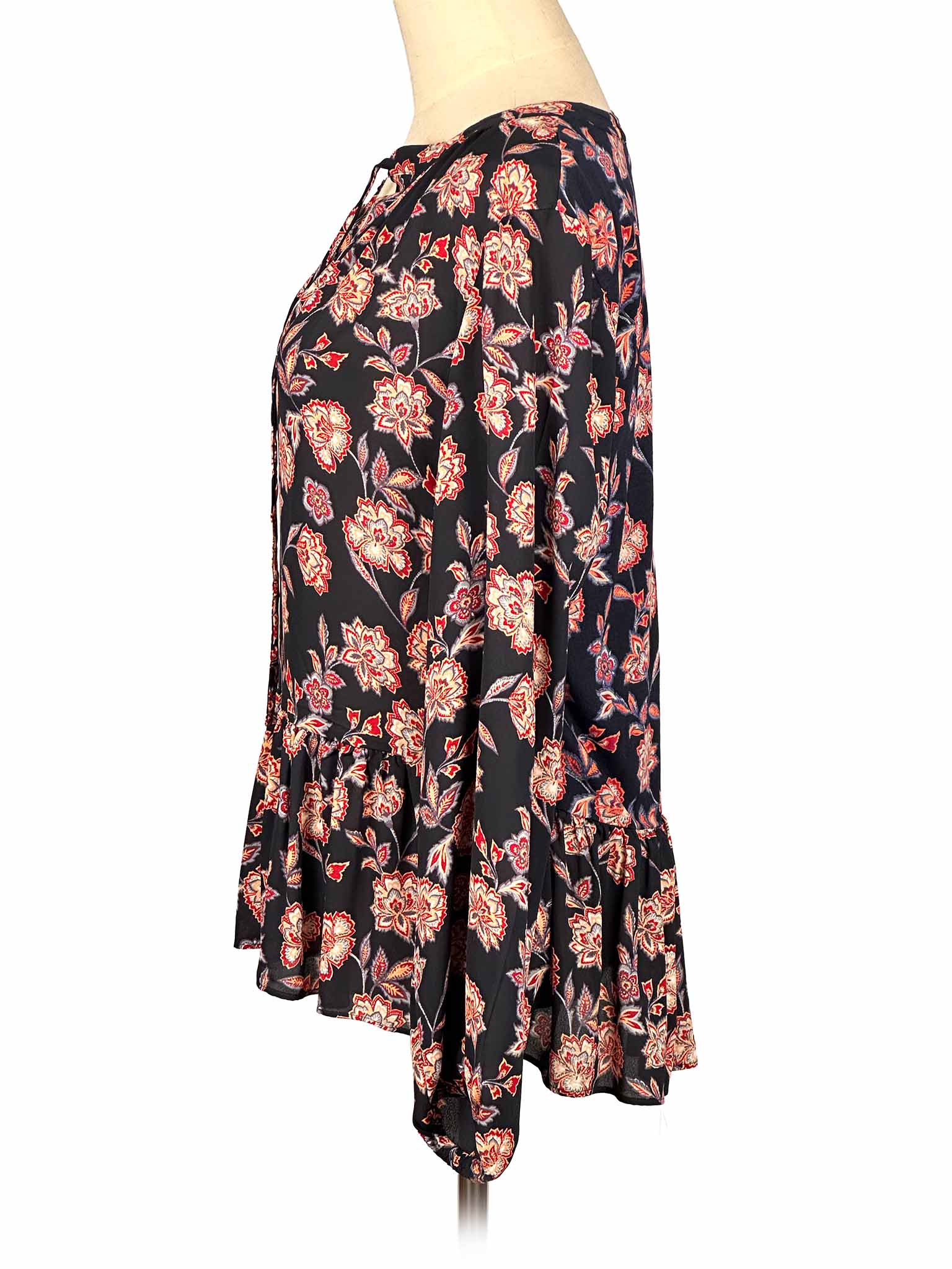 Floral Loft blouse on a mannequin against a white background