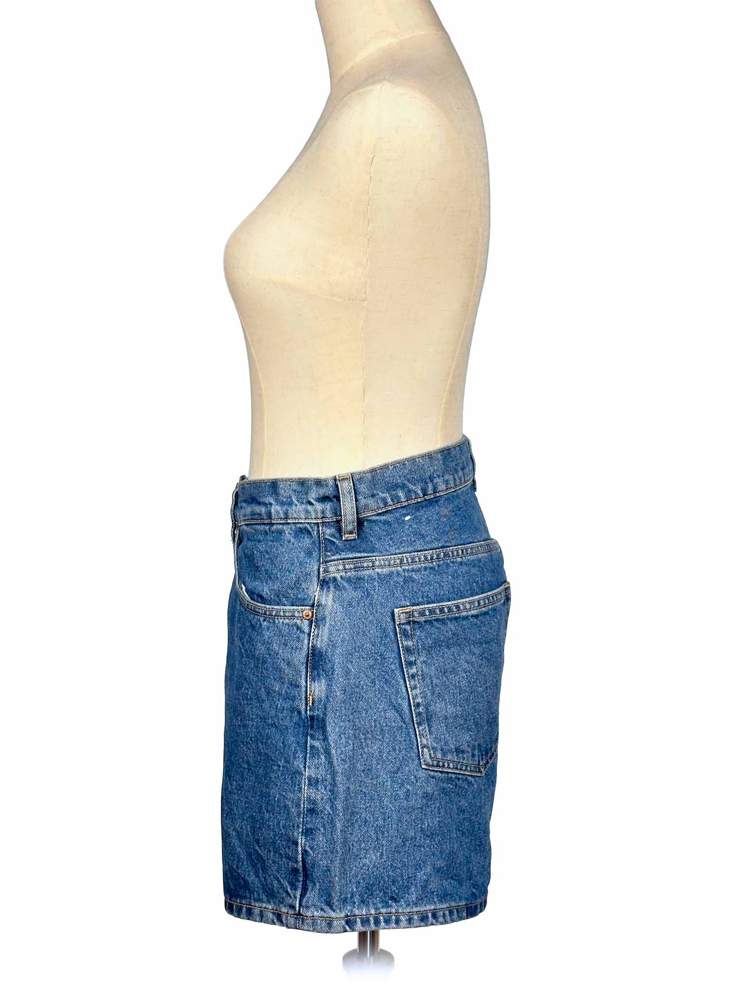 & Other Stories Shorts